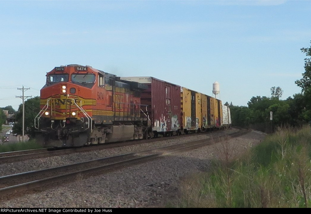 BNSF 5474 East